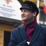 В Крыму вооружённые люди в форме обыскали квартиру журналиста