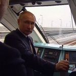 Путин открыл железнодорожное движение по Крымскому мосту