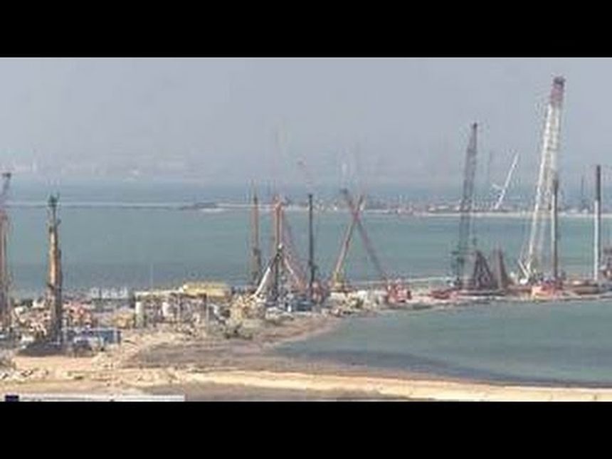 Строительство моста идет ускоренными темпами